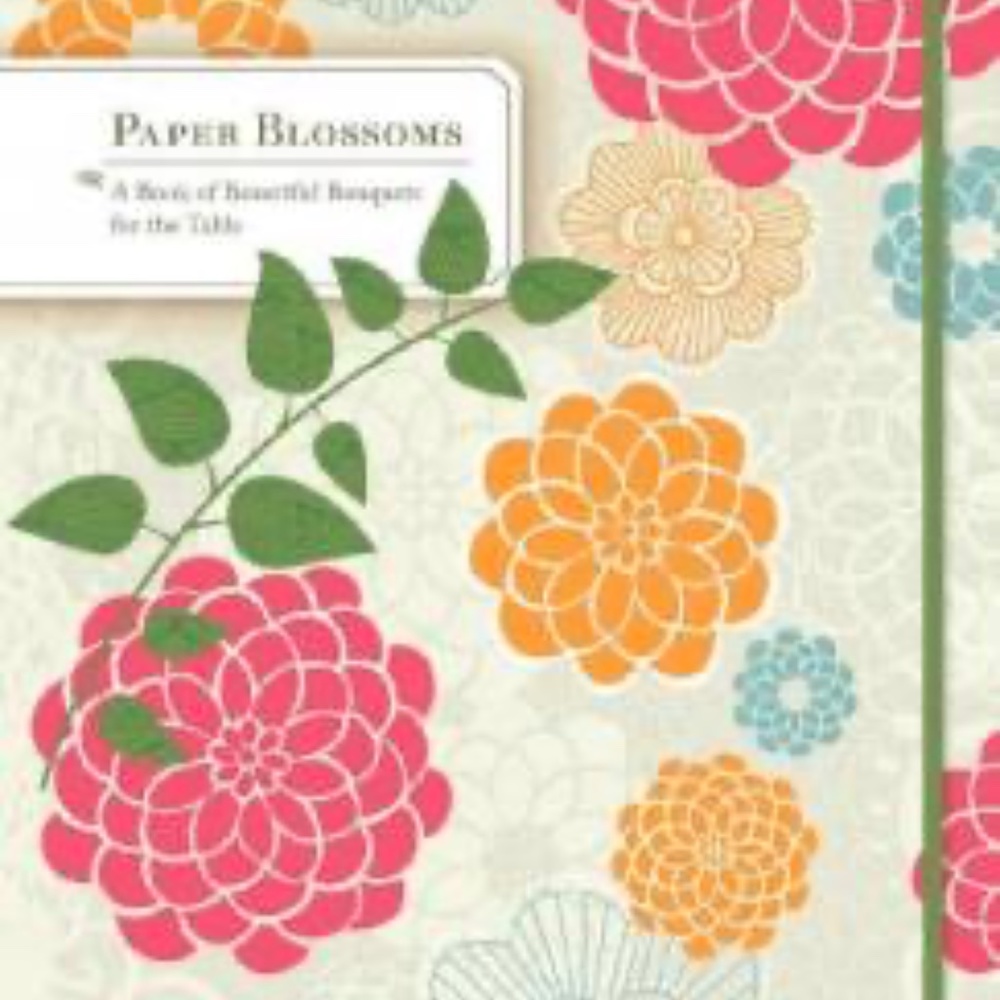 PAPER BLOOMS POP UP BOOK OF BEAUTIFUL BOUQUETS An 'indoor garden florist shop' - Picture 5 of 5